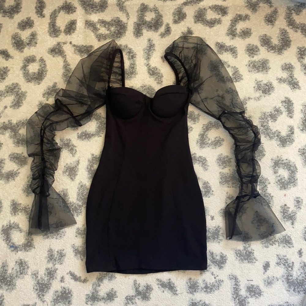 BLACK MINI DRESS